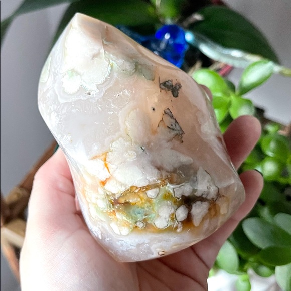 ❤️SALE❤️ 🔥UNIQUE Flower Agate Crystal Flame-SEE VIDEO🔥 - Picture 1 of 5